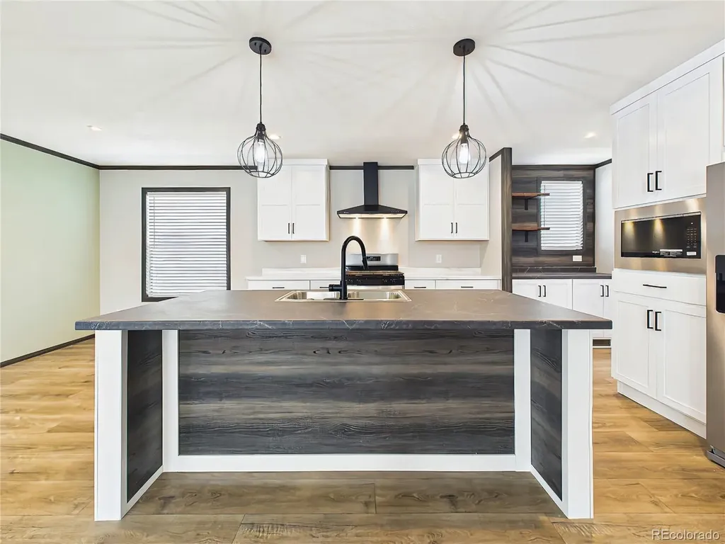 273 E Don Drive Pueblo CO 81007