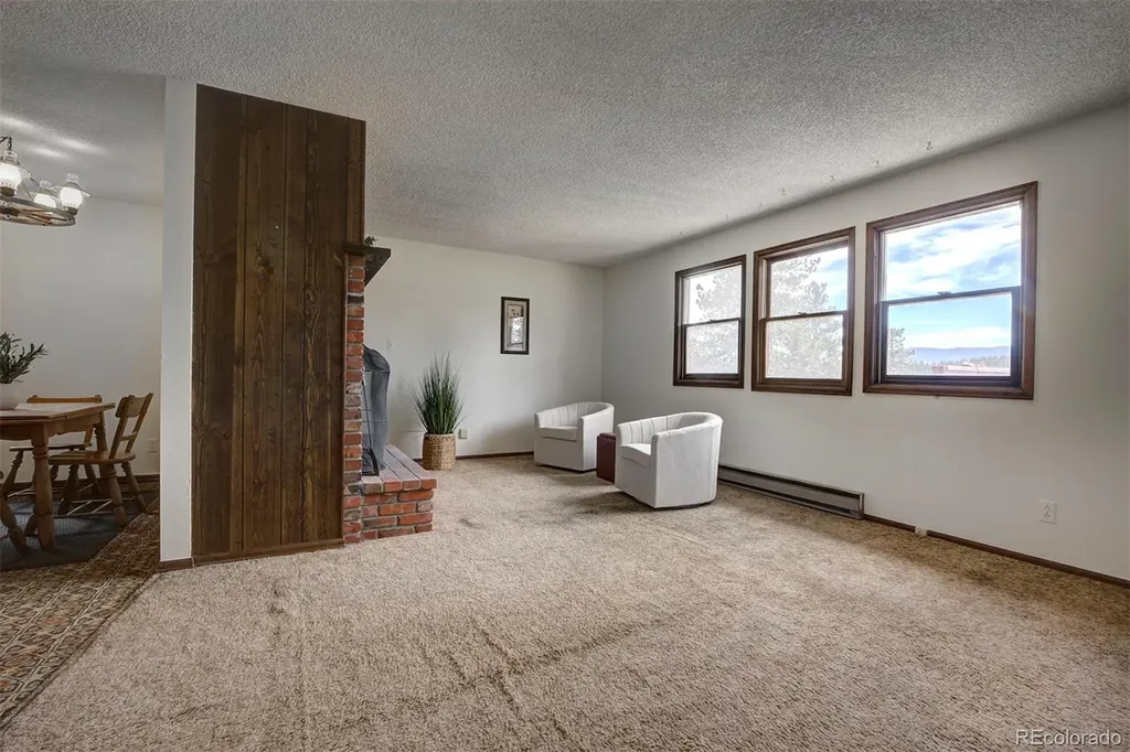 1899 Roland Drive Bailey CO 80421