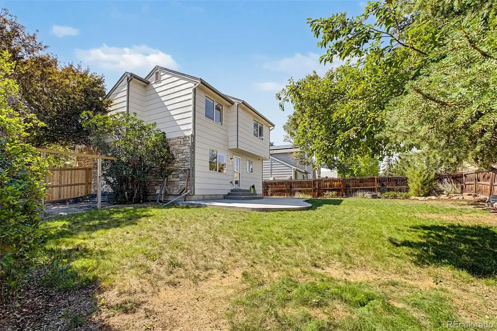 12520 Eliot Street Broomfield CO 80020