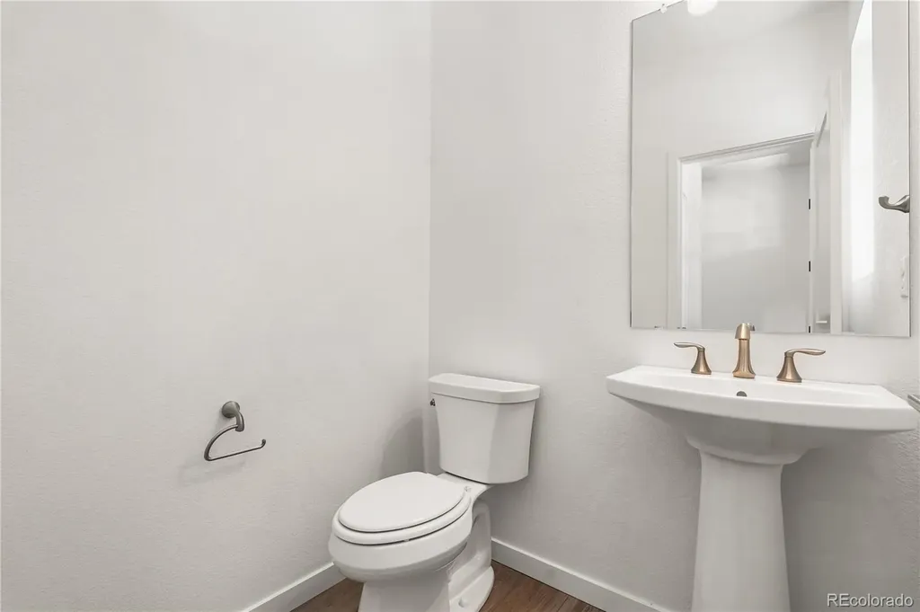 8849 Buttonwillow Drive Littleton CO 80125