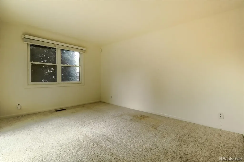 2267 S Yosemite Circle Denver CO 80231