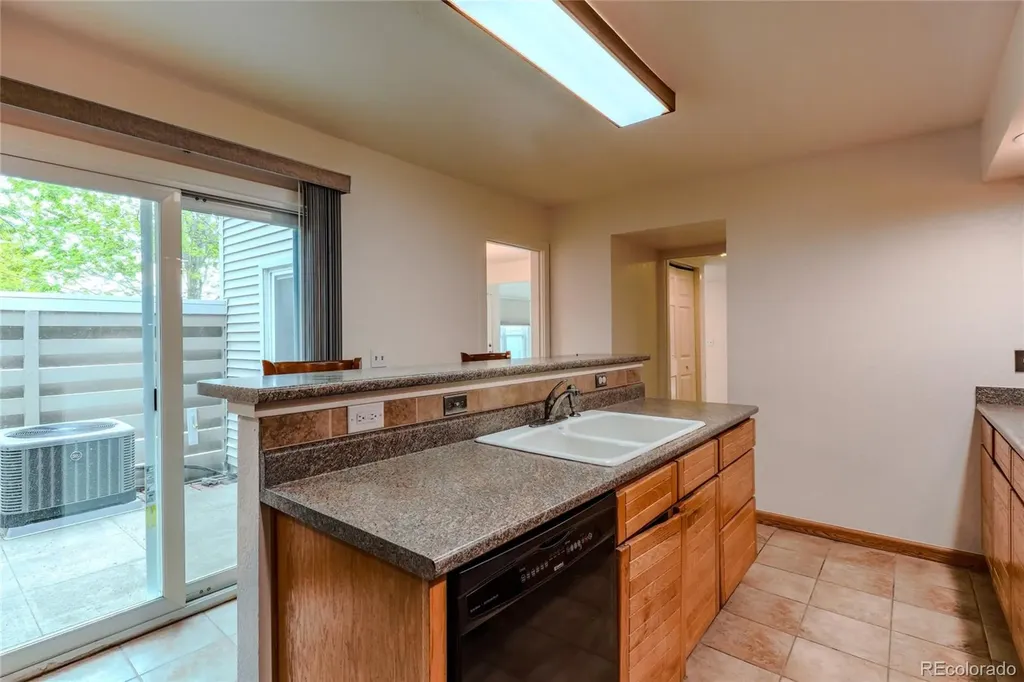 2267 S Yosemite Circle Denver CO 80231