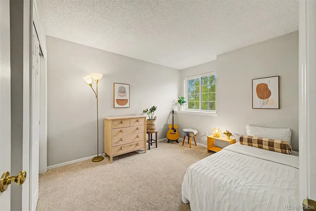33 Tecoma Circle Littleton CO 80127