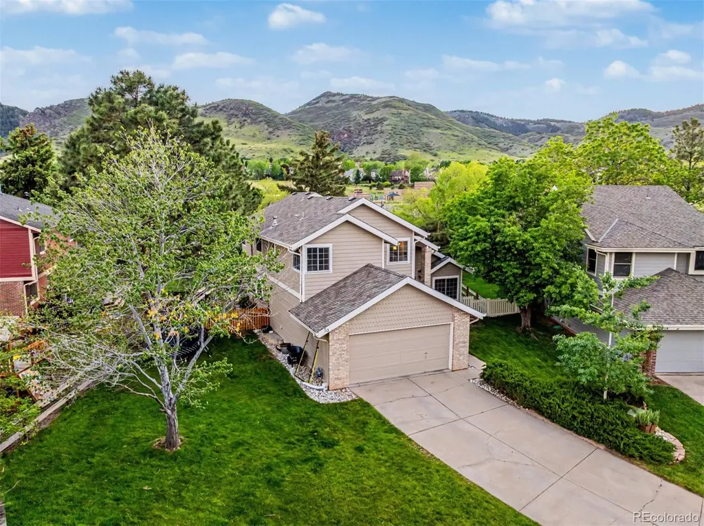 33 Tecoma Circle Littleton CO 80127