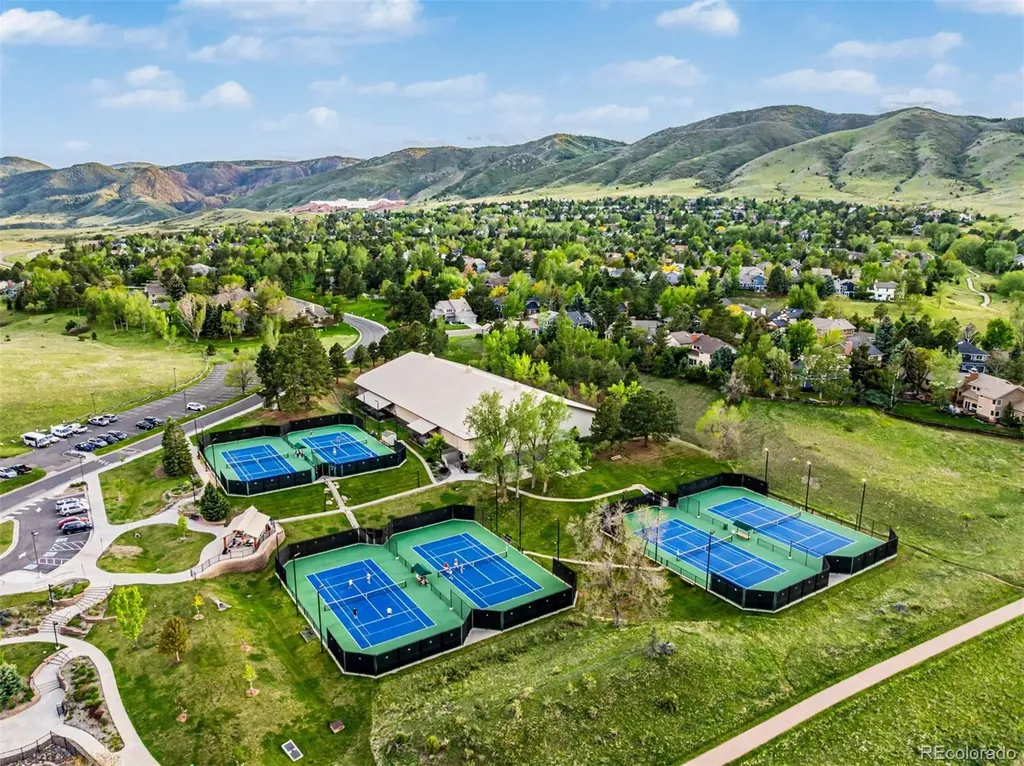 33 Tecoma Circle Littleton CO 80127