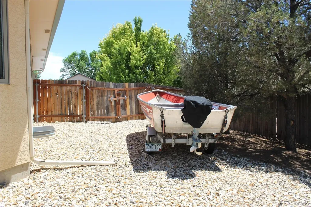 109 S Chi Chi Drive Pueblo CO 81007