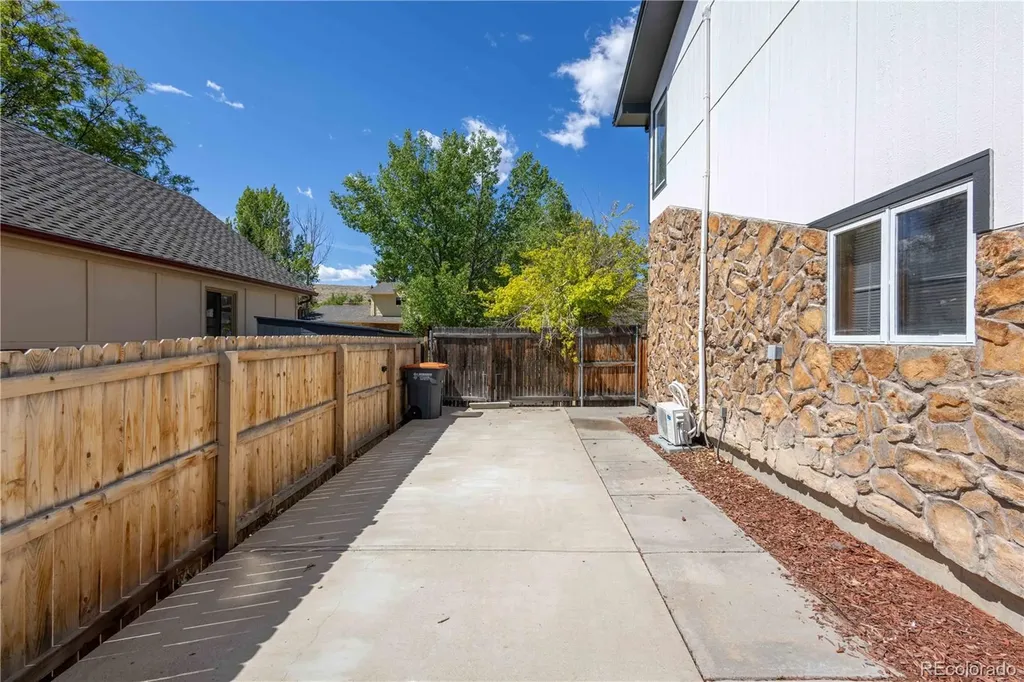 10632 Van Gordon Way Broomfield CO 80021