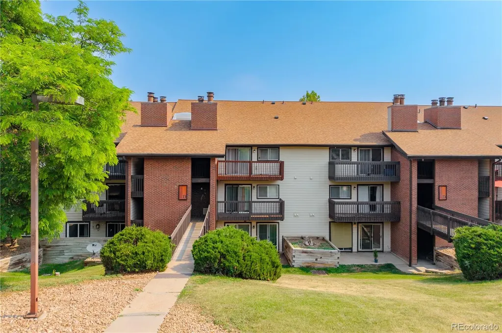 14652 E 2nd Avenue Aurora CO 80011