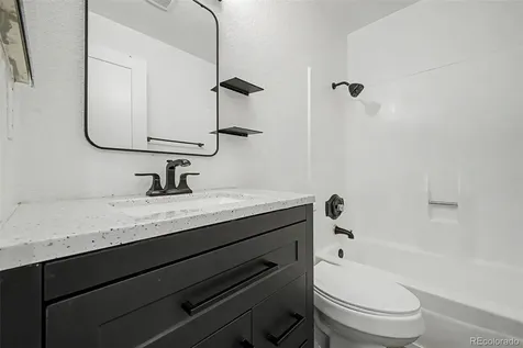 10712 E Exposition Avenue Aurora CO 80012