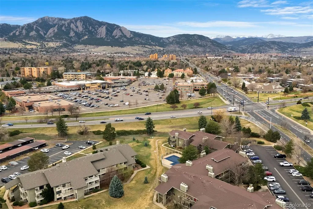 695 Manhattan Drive Boulder CO 80303