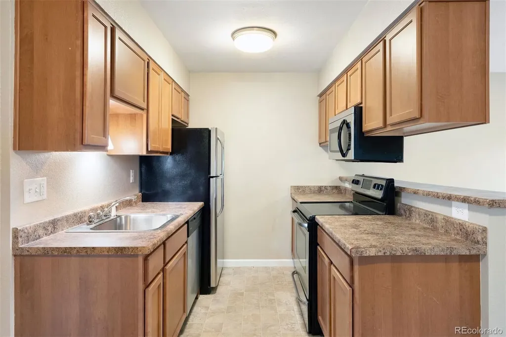 695 Manhattan Drive Boulder CO 80303