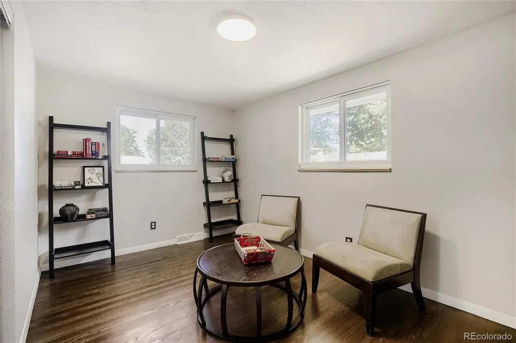 1241 Vivian Street Longmont CO 80501