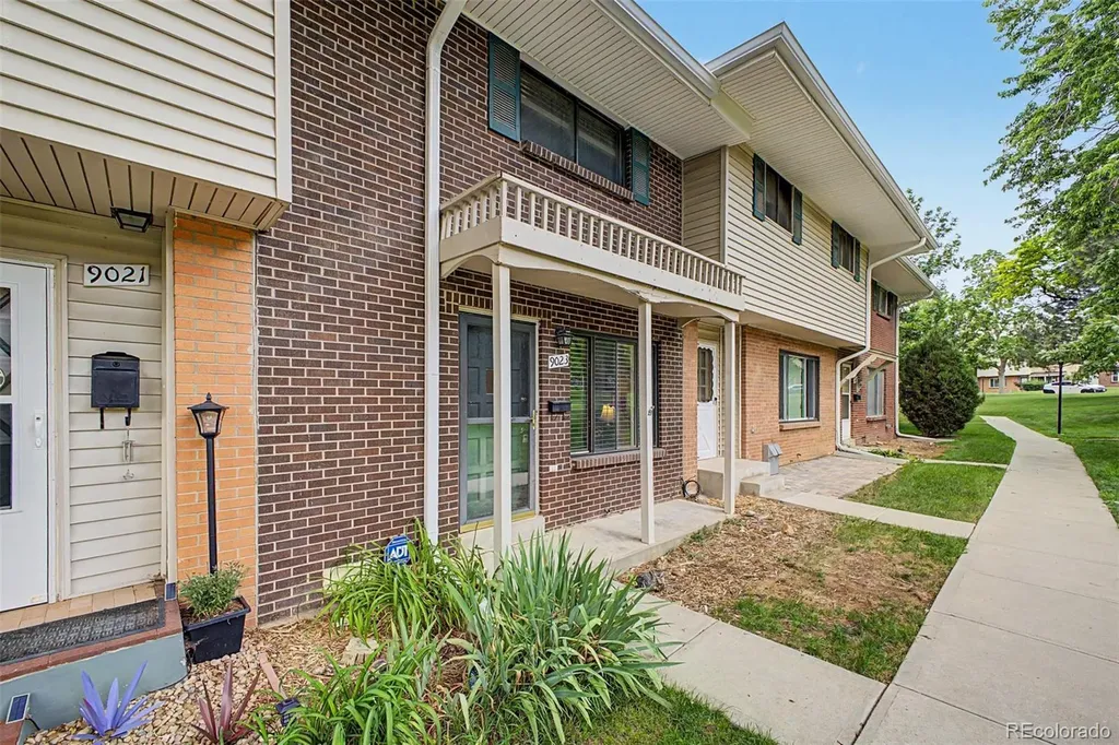 9023 E Mansfield Avenue Denver CO 80237