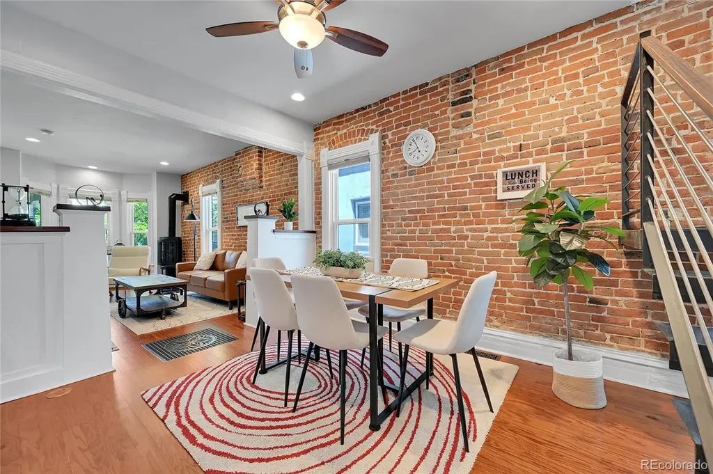 1208 S Pennsylvania Street Denver CO 80210