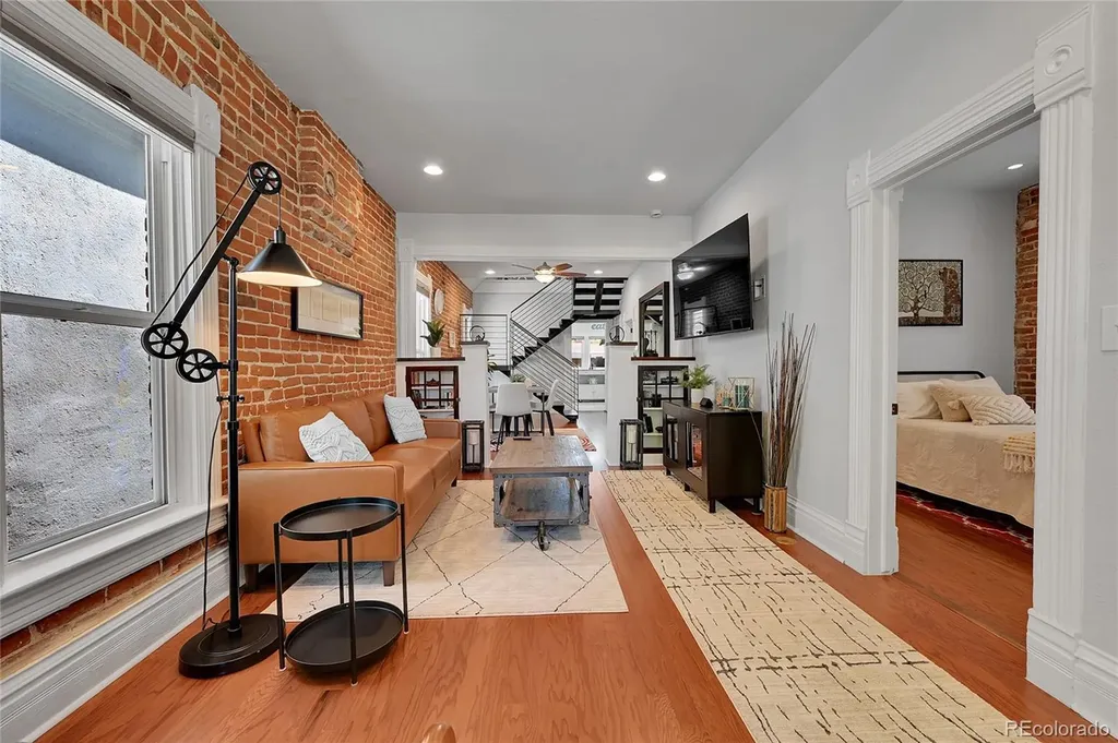 1208 S Pennsylvania Street Denver CO 80210