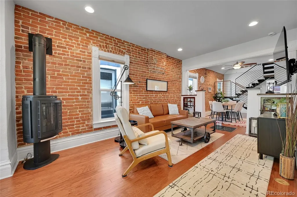 1208 S Pennsylvania Street Denver CO 80210