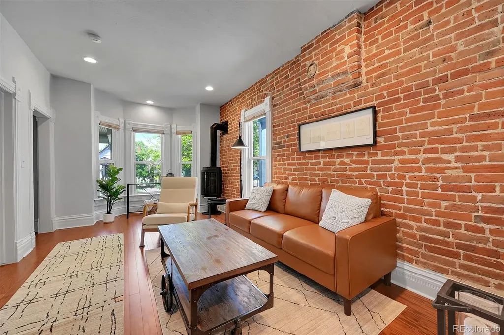 1208 S Pennsylvania Street Denver CO 80210