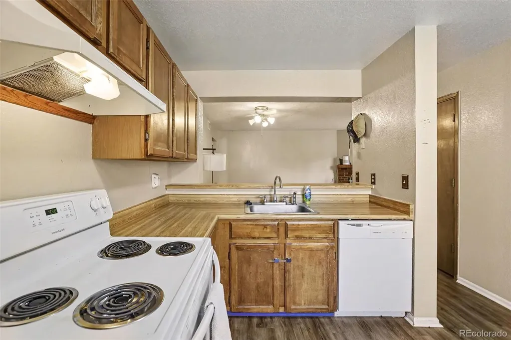 999 S Miller Street Denver CO 80226