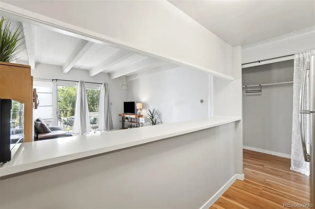 1265 Elizabeth Street Denver CO 80206