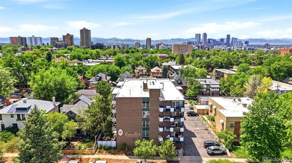 1265 Elizabeth Street Denver CO 80206