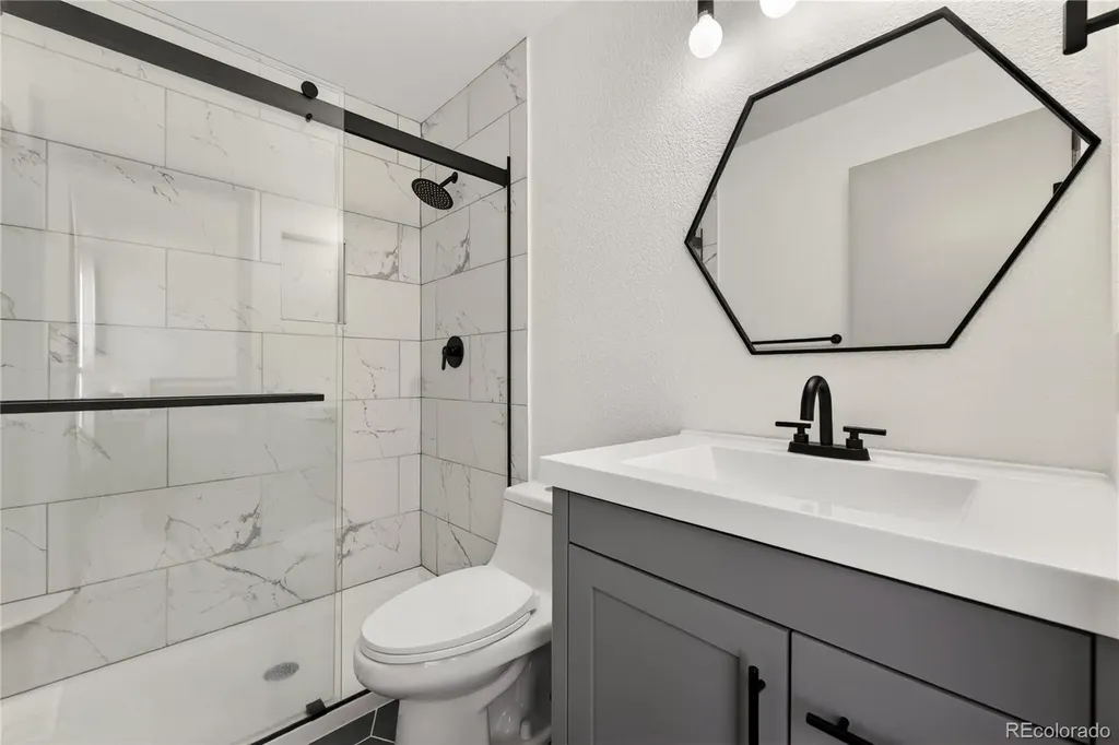 3688 Dexter Court Denver CO 80207
