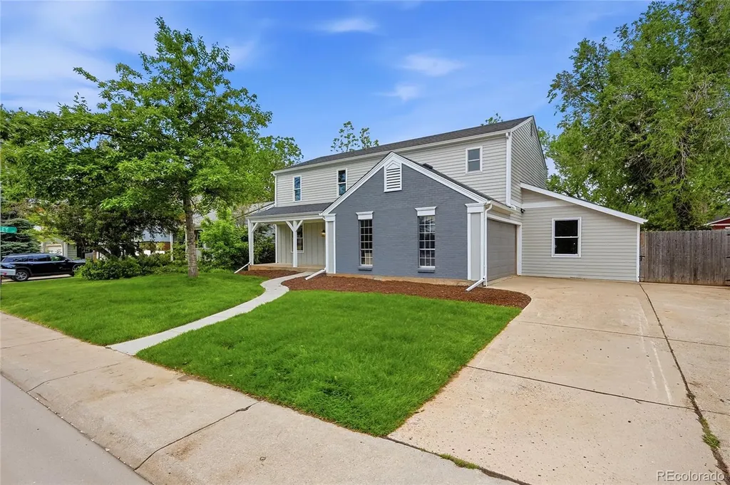 11766 W Radcliff Avenue Morrison CO 80465