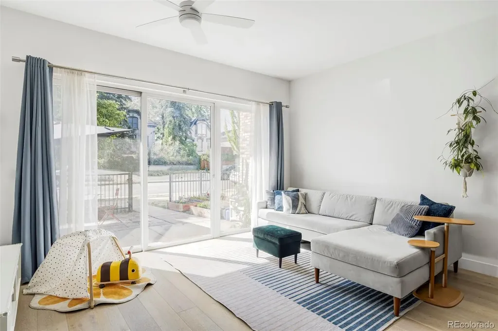 2525 Arapahoe Street Denver CO 80205
