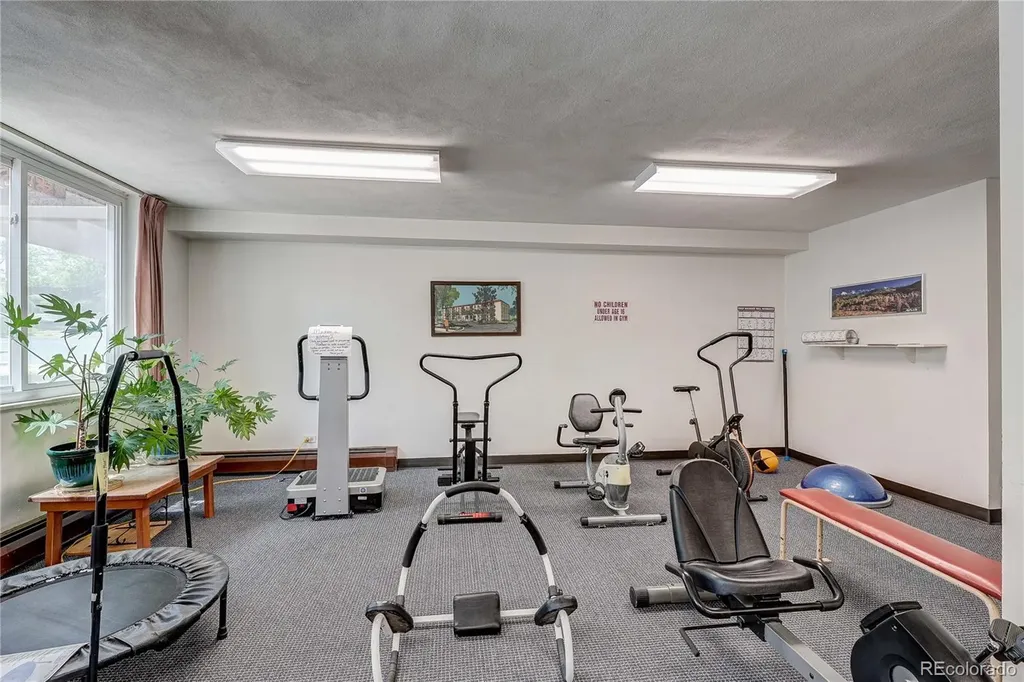 7801 W 35th Avenue Wheat Ridge CO 80033