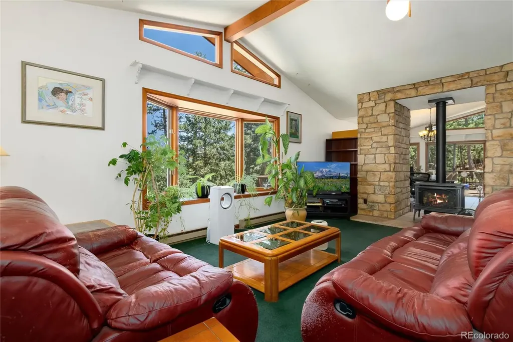 2924 Valley Park Drive Larkspur CO 80118