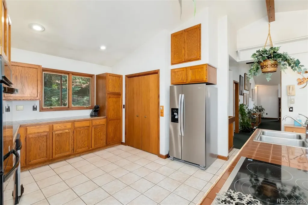 2924 Valley Park Drive Larkspur CO 80118