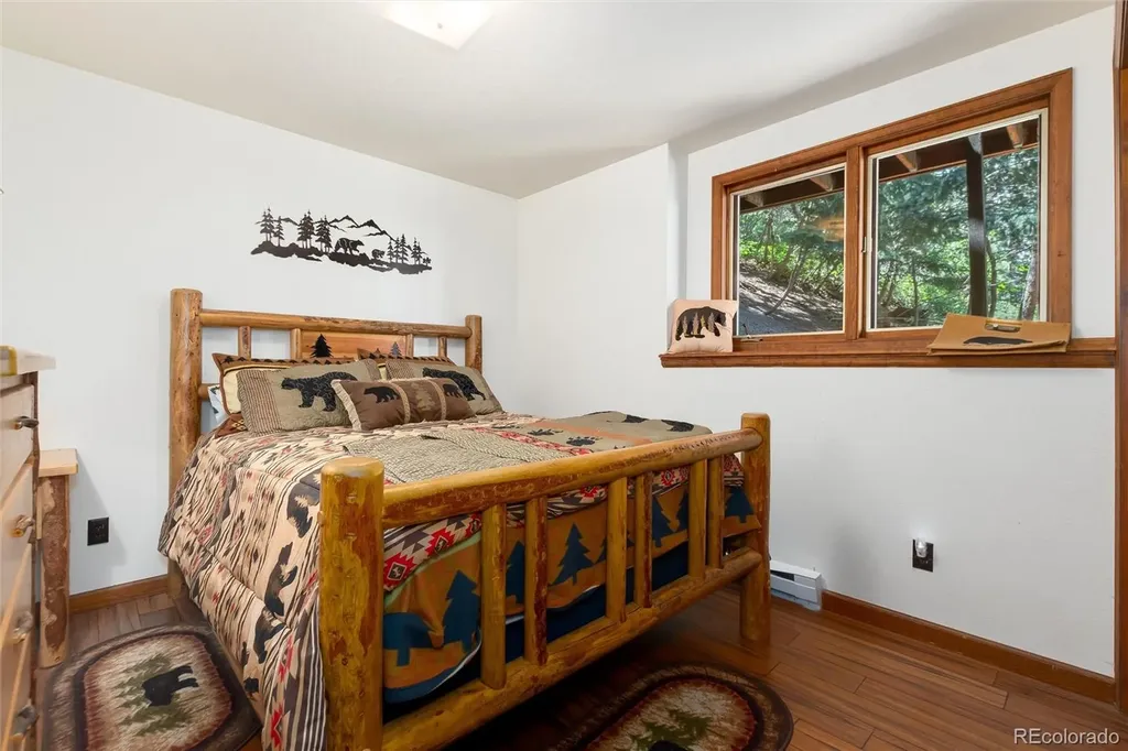 2924 Valley Park Drive Larkspur CO 80118