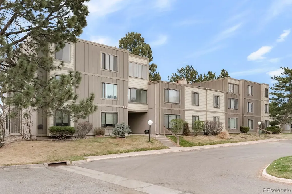 2525 S Dayton Way Denver CO 80231