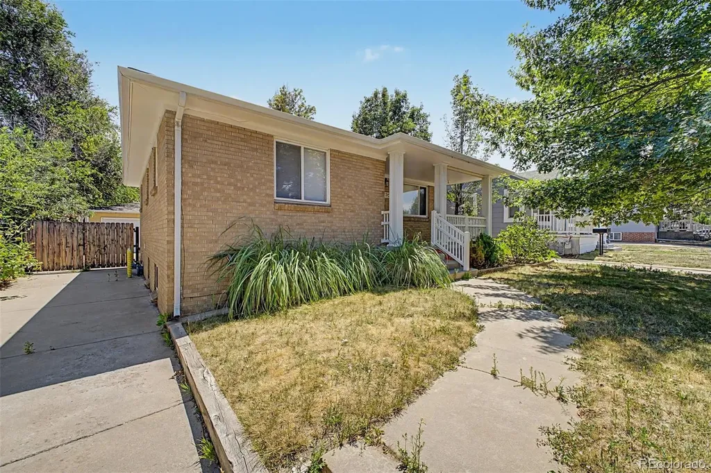 3776 S Sherman Street Englewood CO 80113