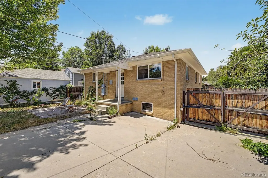 3776 S Sherman Street Englewood CO 80113