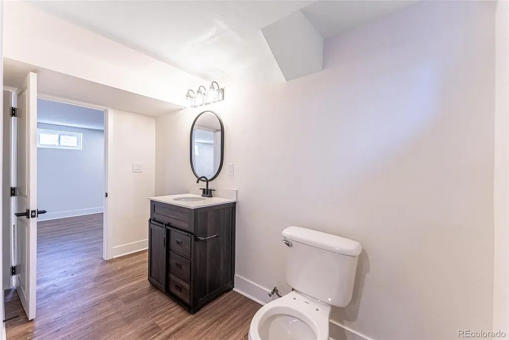8271 Bluebell Way Denver CO 80221