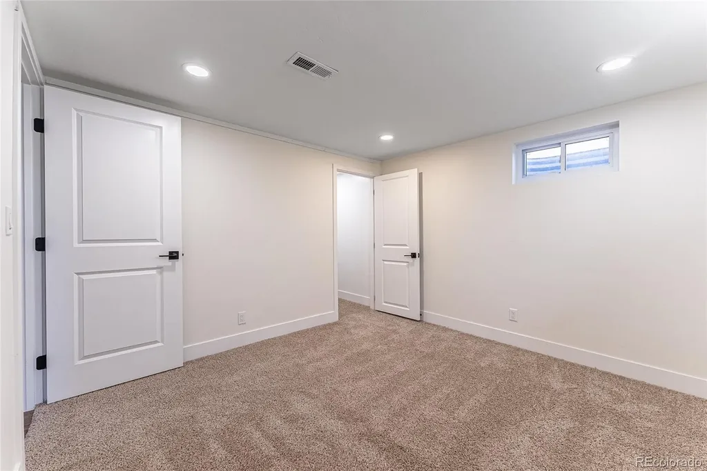 8271 Bluebell Way Denver CO 80221