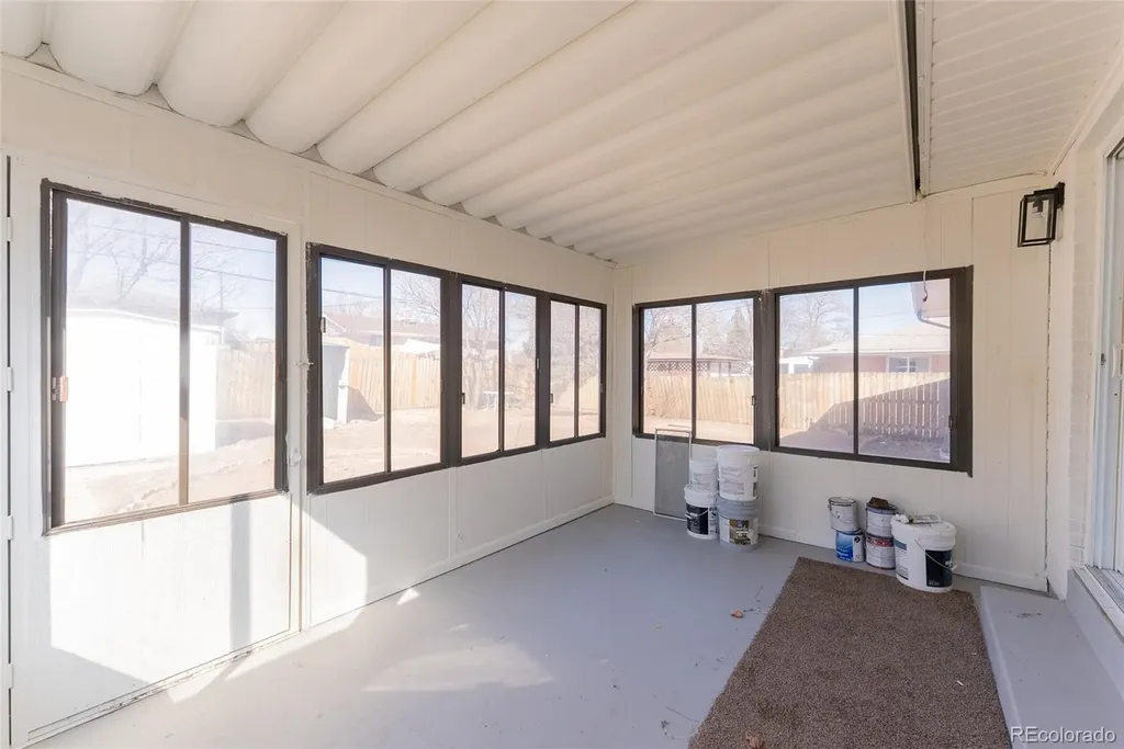 8271 Bluebell Way Denver CO 80221