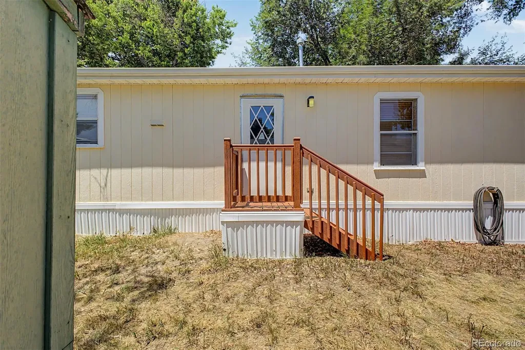 80 Topaz Street Golden CO 80401