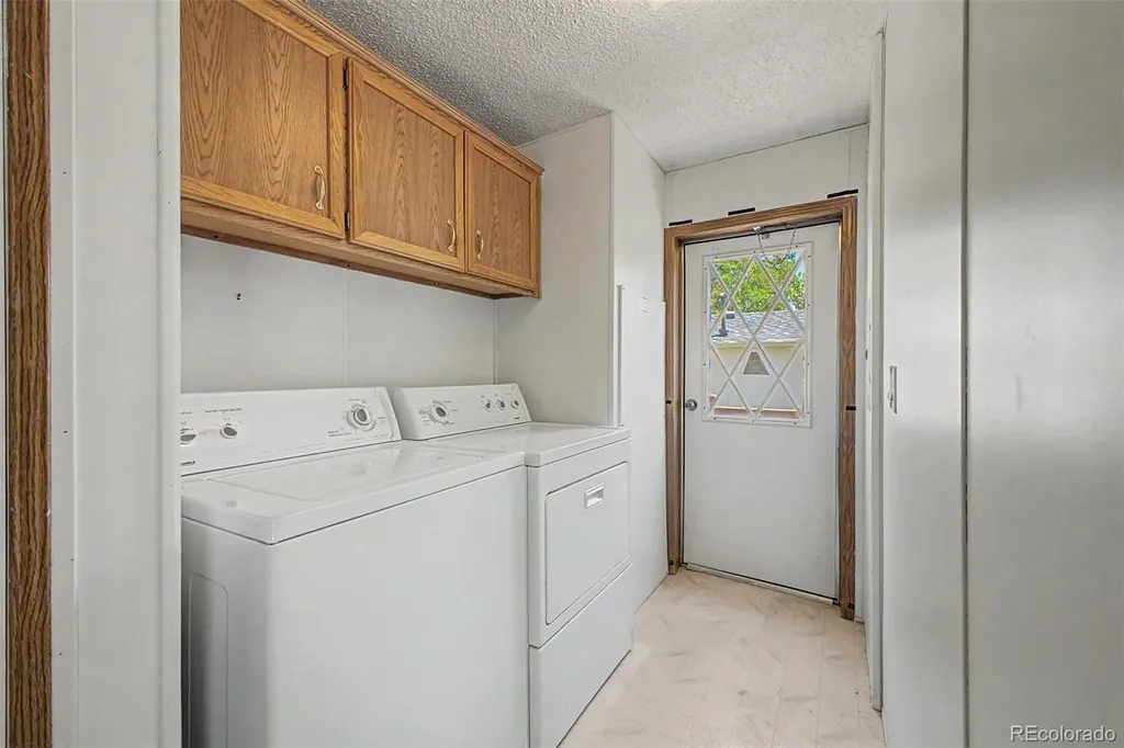 80 Topaz Street Golden CO 80401