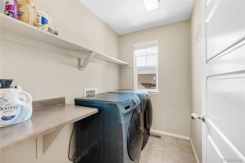 10293 Norfolk Street Commerce City CO 80022