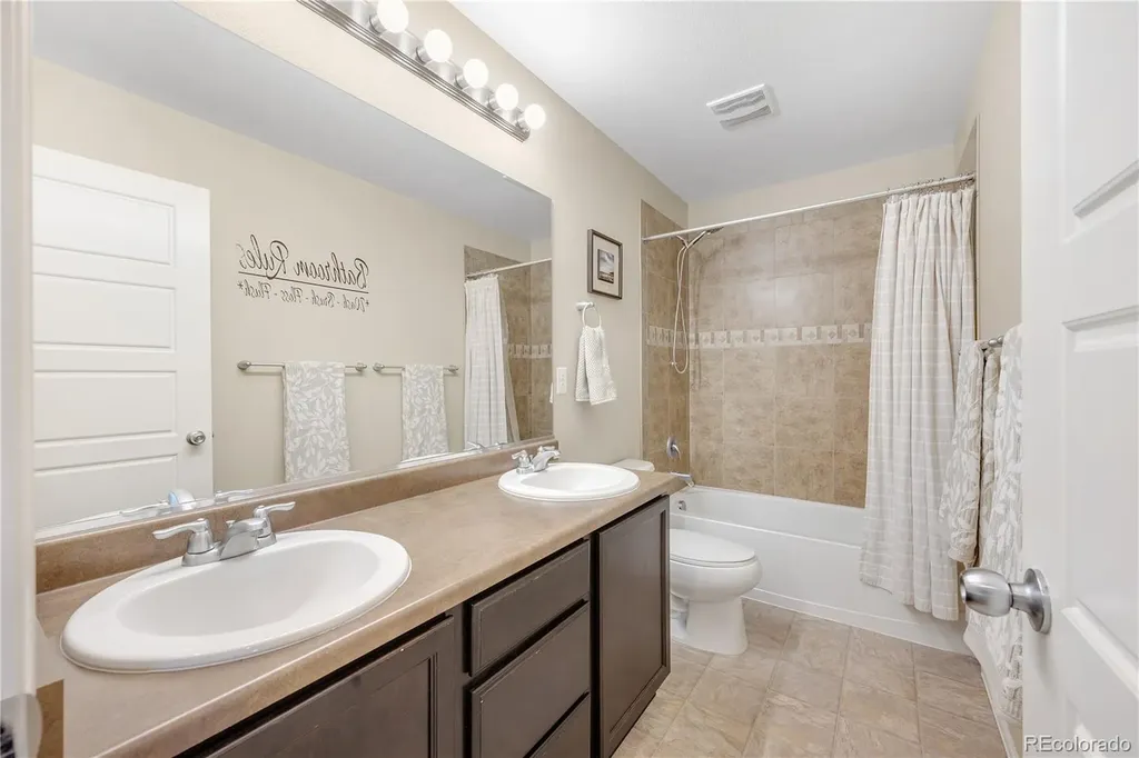 10293 Norfolk Street Commerce City CO 80022
