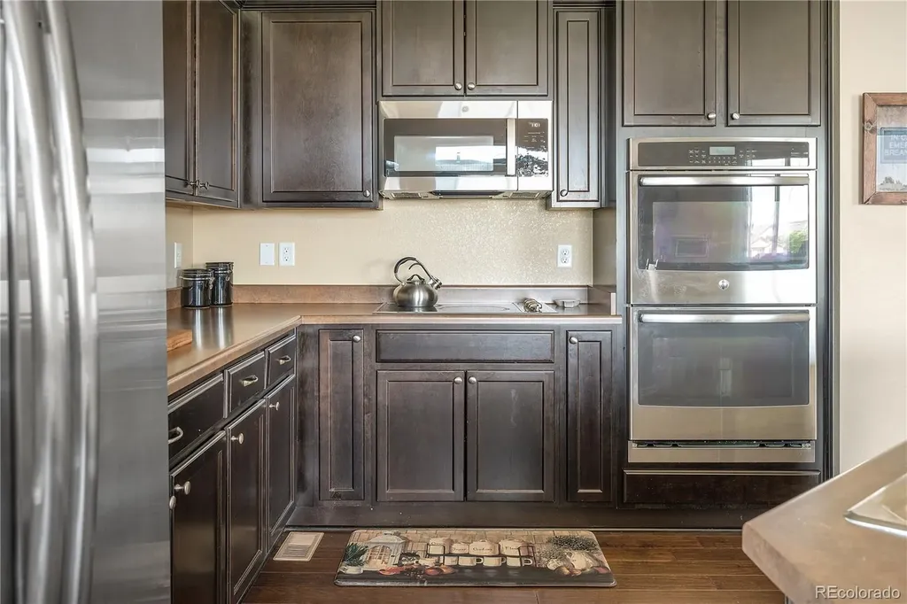 10293 Norfolk Street Commerce City CO 80022