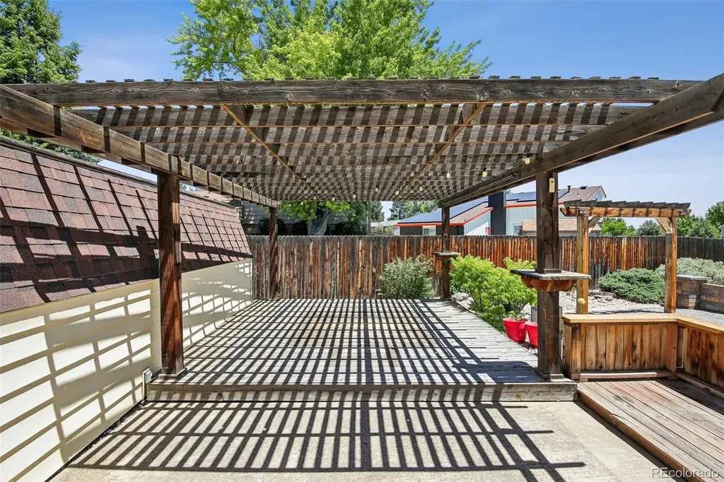 13415 W 73rd Avenue Arvada CO 80005