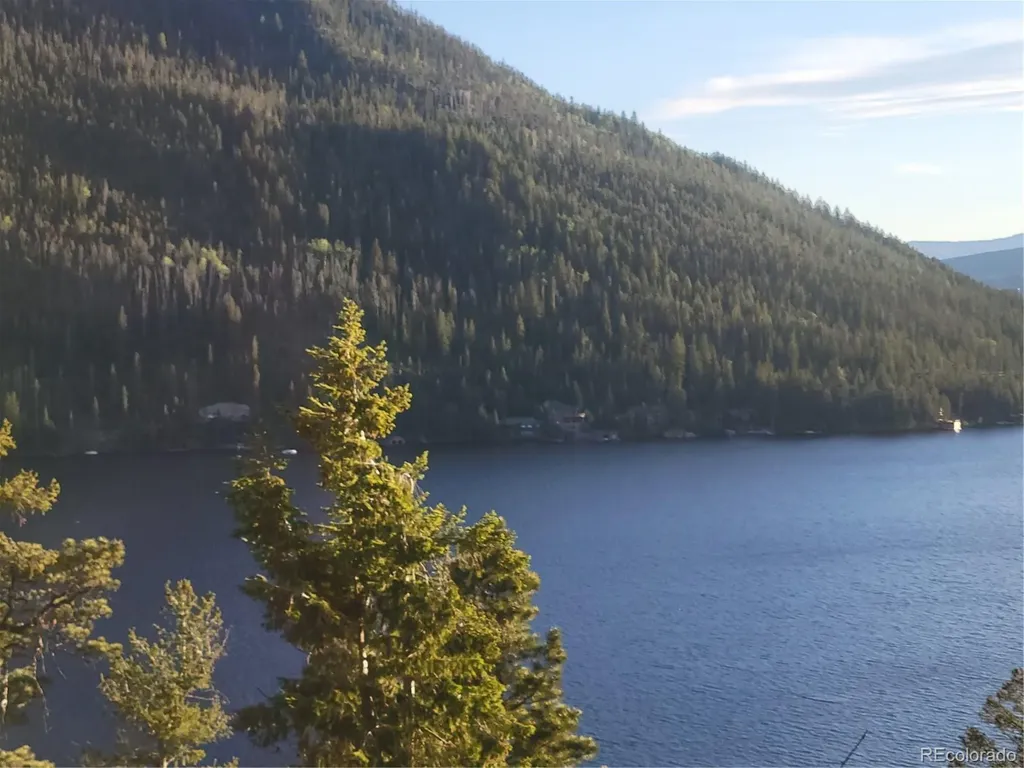 2015 W Portal Grand Lake CO 80447
