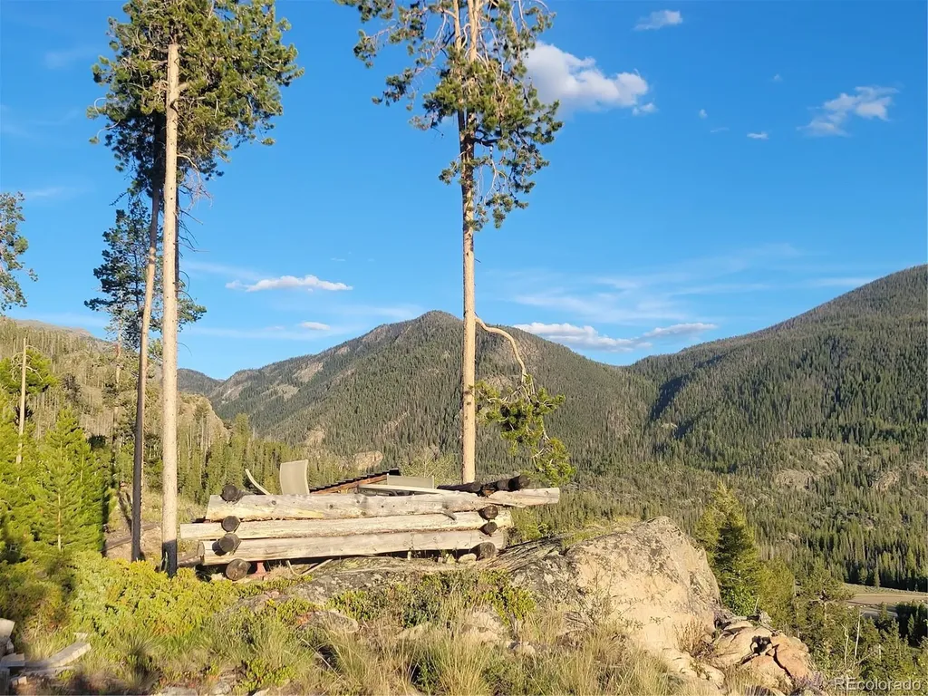 2015 W Portal Grand Lake CO 80447