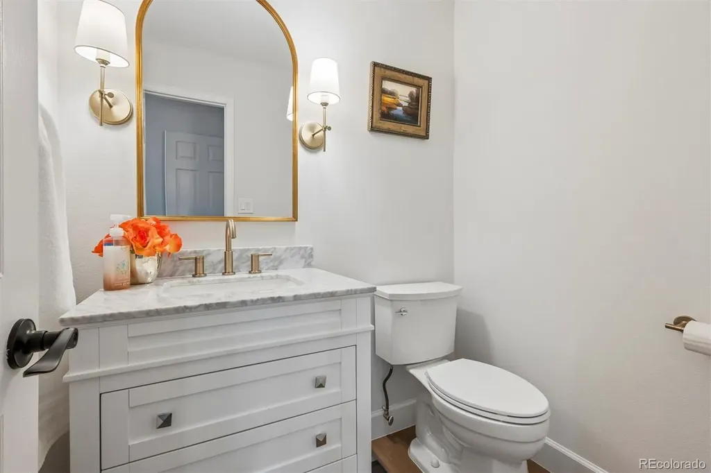 7121 E Hinsdale Place Centennial CO 80112
