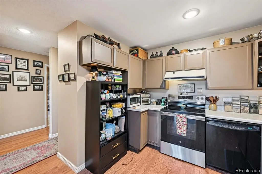 650 S Alton Way Denver CO 80247