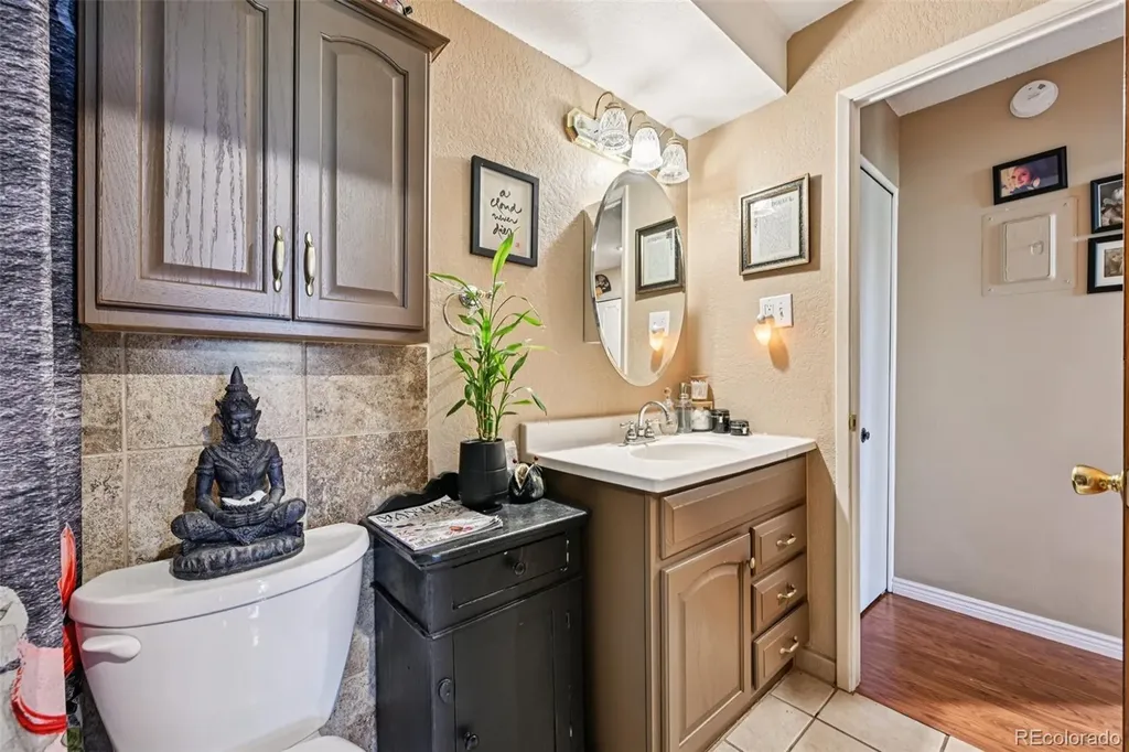 650 S Alton Way Denver CO 80247