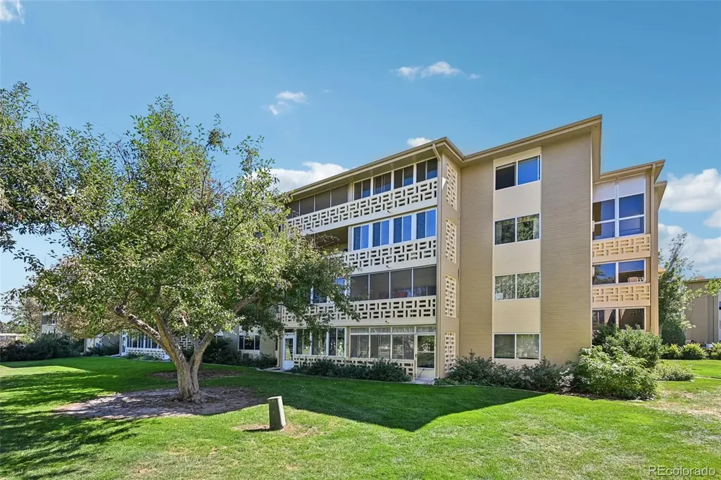 650 S Alton Way Denver CO 80247