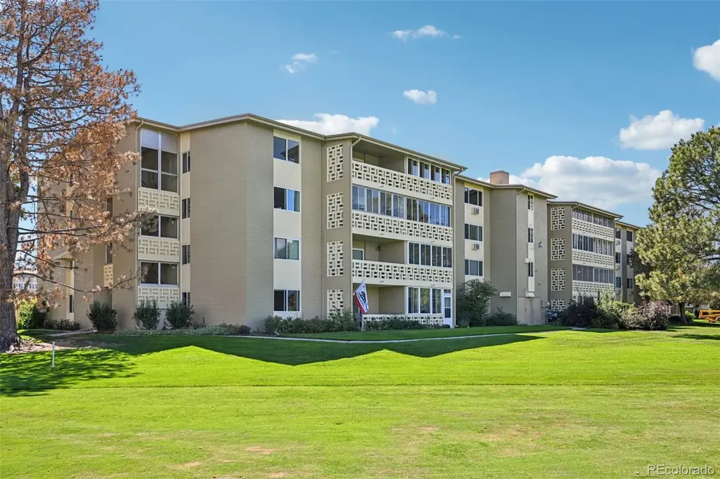 650 S Alton Way Denver CO 80247
